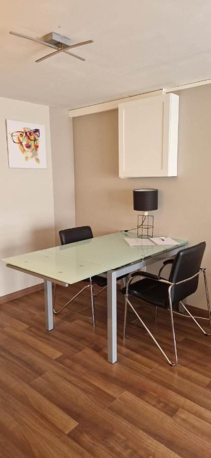 Appartement Chaleureux Avec Parking Gratuit Vandœuvre-lès-Nancy